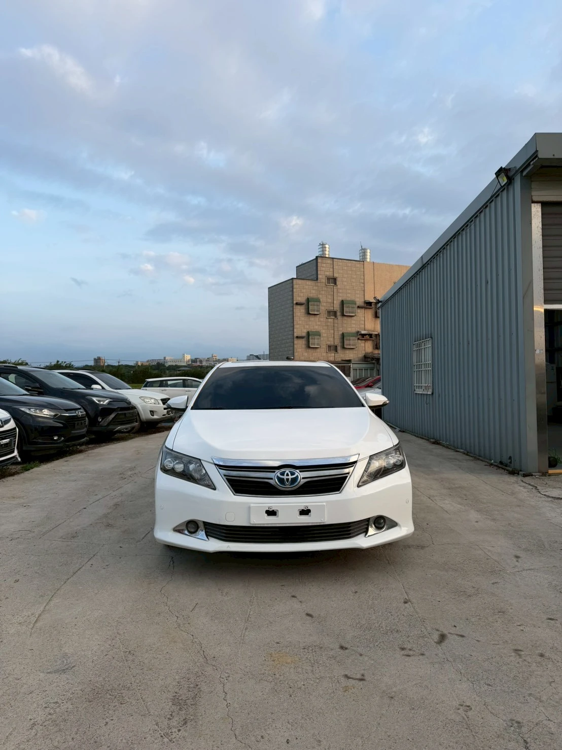 Camry xăng điện 2013