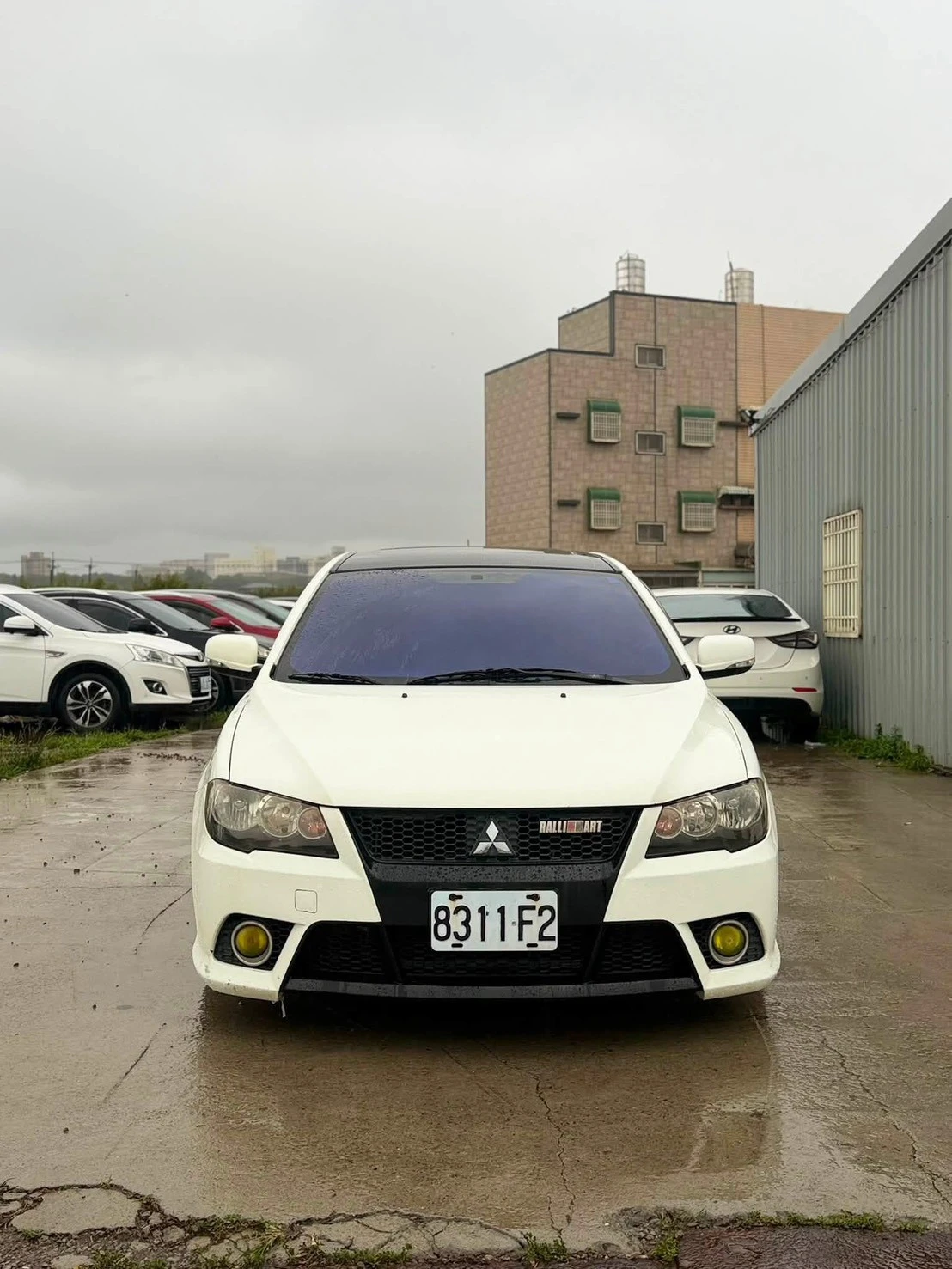 MITSUBISHI FORTIS SX 2011